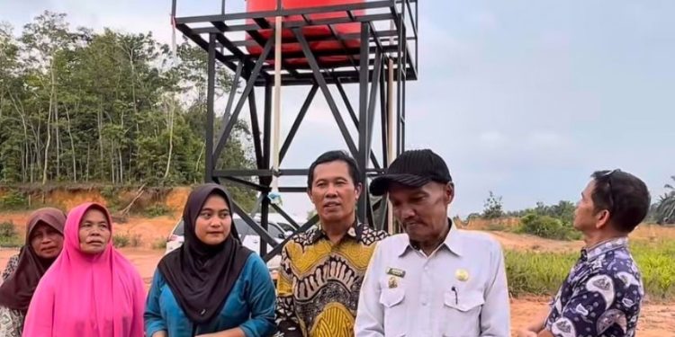 PTPN IV Regional 4 Jambi-Sumbar Bangun Sumur Bor Warga di Desa Pondok Meja