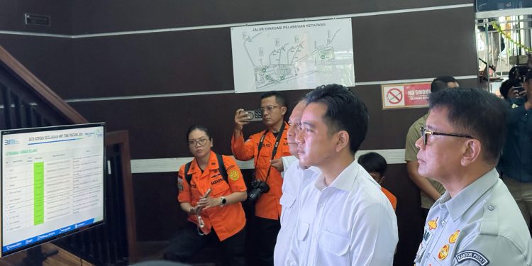 Jasa Raharja Dampingi Wapres Gibran Tinjau Penanganan Korban Kecelakaan KM Tunu Pratama Jaya di Pelabuhan Ketapang, Jawa Timur