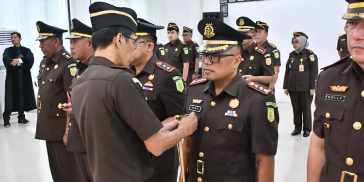 Dr. Beny Siswanto Resmi Jabat KAJARI Tanjung Jabung Timur