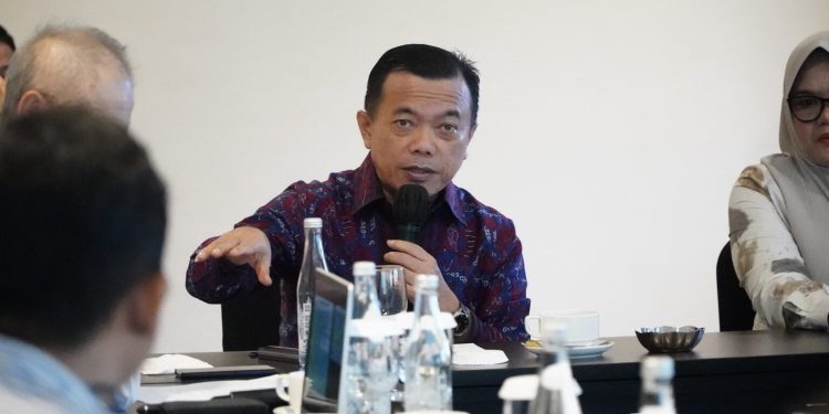 Gubernur Al Haris Soroti Kenaikan Tarif Ojol: Perlu Kesepakatan Saling Menguntungkan