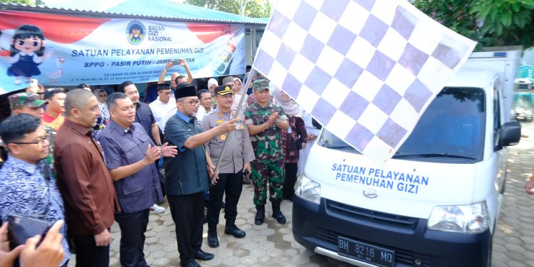 Sekda Sudirman Tegaskan Pemprov Kejar 380 Titik Program Makan Bergizi Gratis