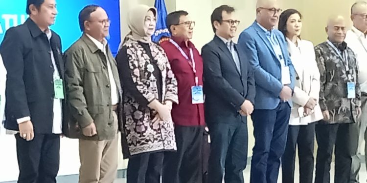 Wamen Komdigi Buka Kongres Persatuan Wartawan Indonedia (PWI) 2025