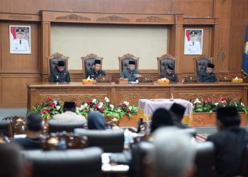 DPRD Muaro Jambi Gelar Rapat Paripurna Pandangan Umum Fraksi Terhadap Rancangan Peraturan Daerah Kabupaten Muaro Jambi Tentang Pertanggungjawaban Pelaksanaan APBD Tahun Anggaran 2024
