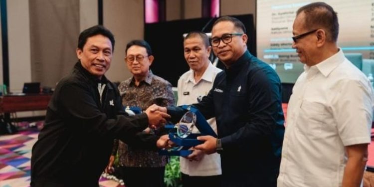 PTPN IV PalmCo Ajak Pemerintah dan Asosiasi Kolaborasi Tingkatkan Kesejahteraan Petani