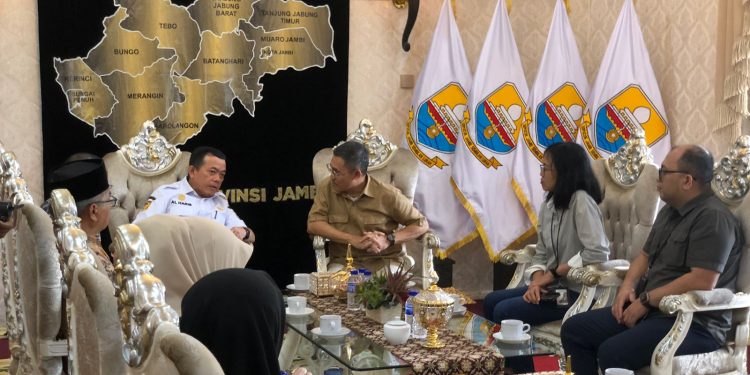 Gubernur Al Haris Audiensi Bersama Hutama Karya, Bahas Operasional Tol Tempino Sampai Simpang Ness