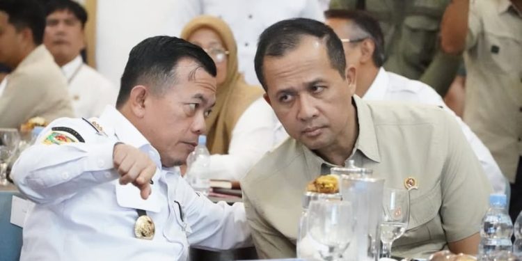 Menteri Transmigrasi Iftitah Turun ke Jambi Bahas Penyelesaian Permasalahan TSM IV Gelam Baru Muaro Jambi