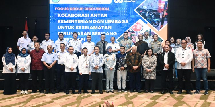 Sinergi Untuk Keselamatan Publik, Jasa Raharja Dukung Penyelenggaraan FGD Keselamatan Perlintasan Sebidang Kereta Api