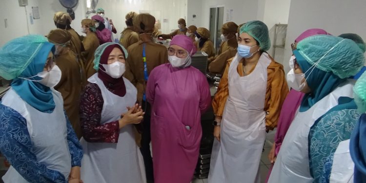 Hj. Hesti Haris Apresiasi SPPG Pasir Putih, Jadi Contoh Praktik Baik di Jambi