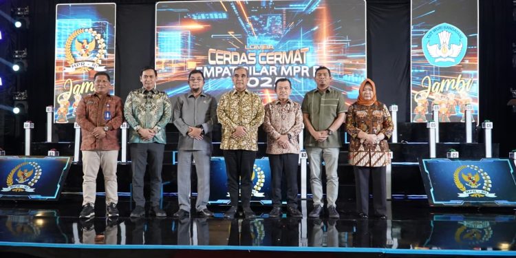 Gubernur Al Haris: Lomba Cerdas Cermat Sarana Edukasi Pembentukan Karakter Generasi Penerus