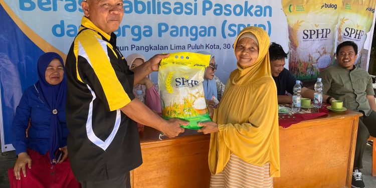 PTPN IV Regional 4 Gelar Gerakan Pangan Murah